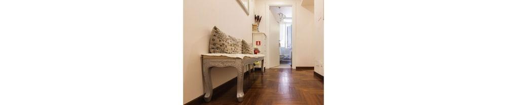 La Piccola Maison Рим Екстер'єр фото